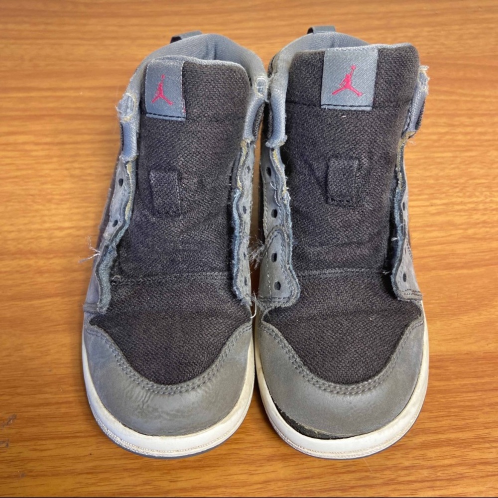 Jordan 1 High - Picture 4 of 9